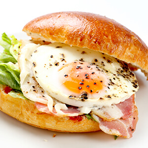 ベーコンエッグバーガー