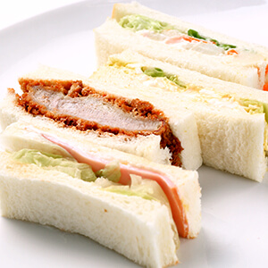 デラックスサンド